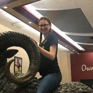 Meet your Posher, Emma